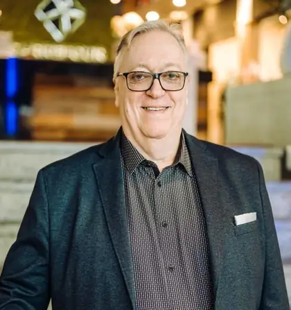 François Mitchell, conférencier